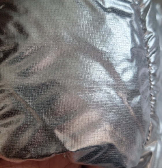 Zara kids puffer jacket size 3 years - Picture 4 of 4